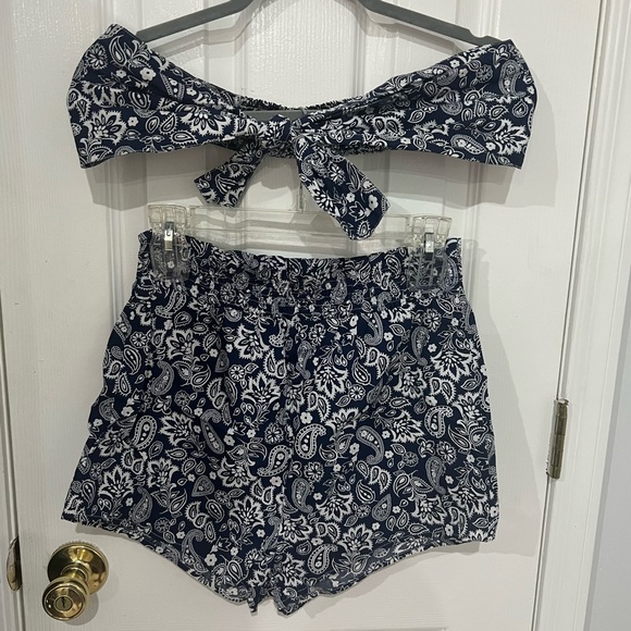 Emory park Bandana Print Two-Piece Set - Picture 7 of 7